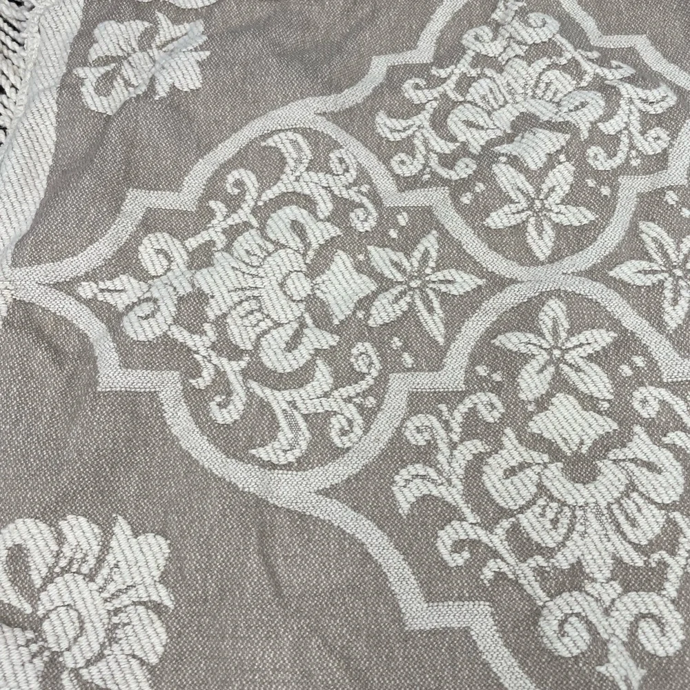 Lamoni Home standard pillow sham size 20” x 26”